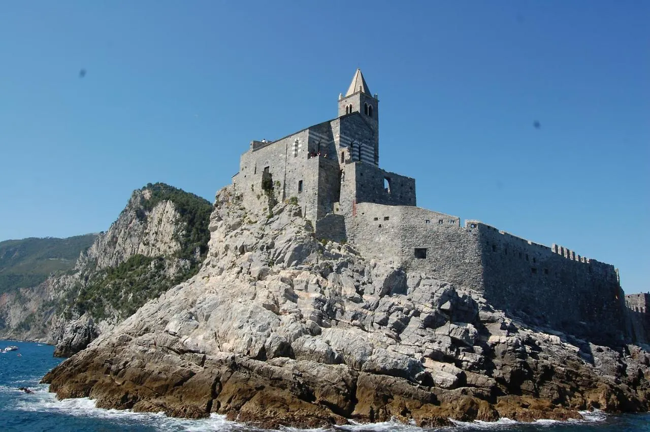 Casa Cargia' Holidays San Terenzo 0*,  Italia