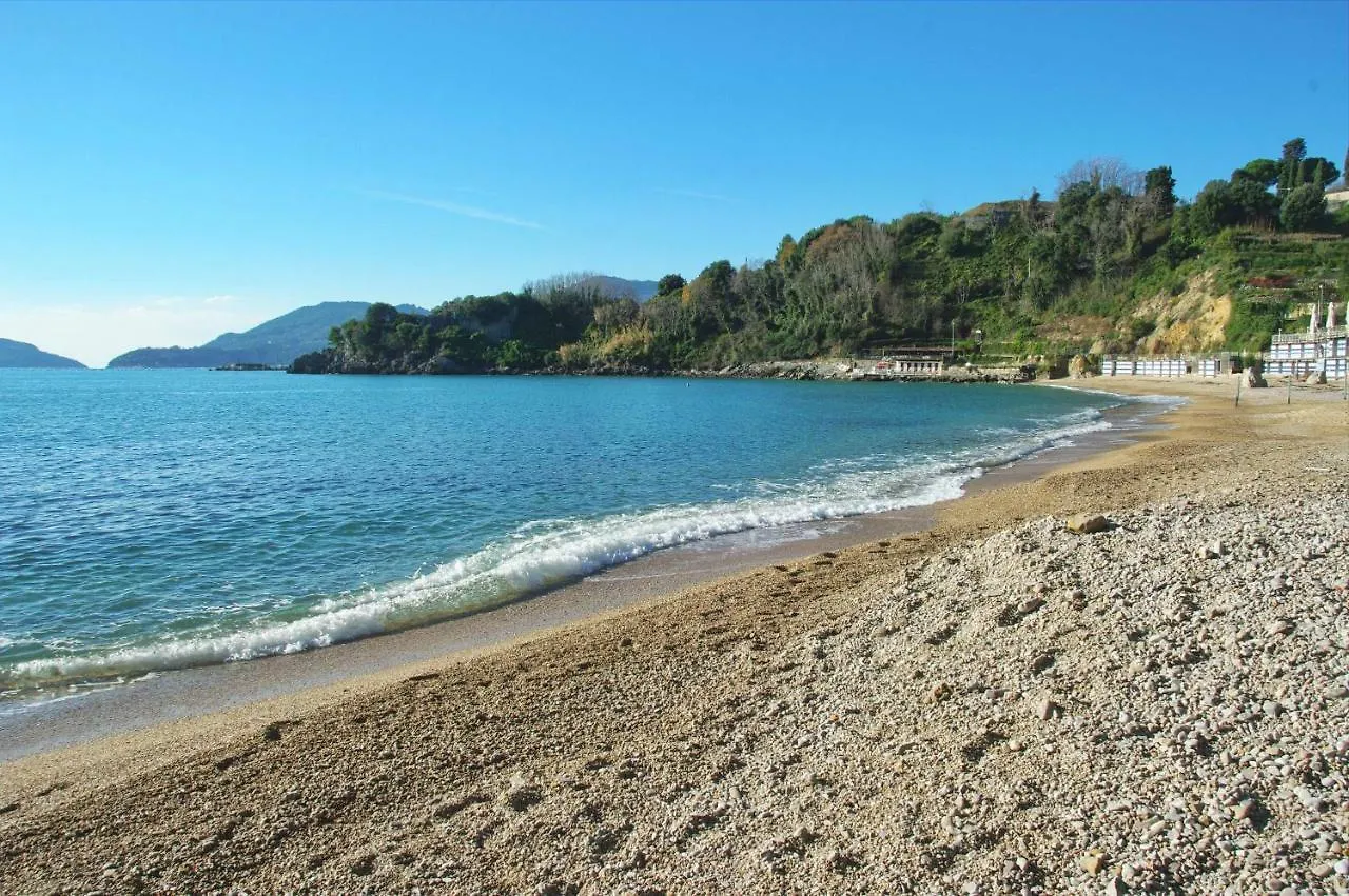Apartamento Casa Cargia' Holidays San Terenzo